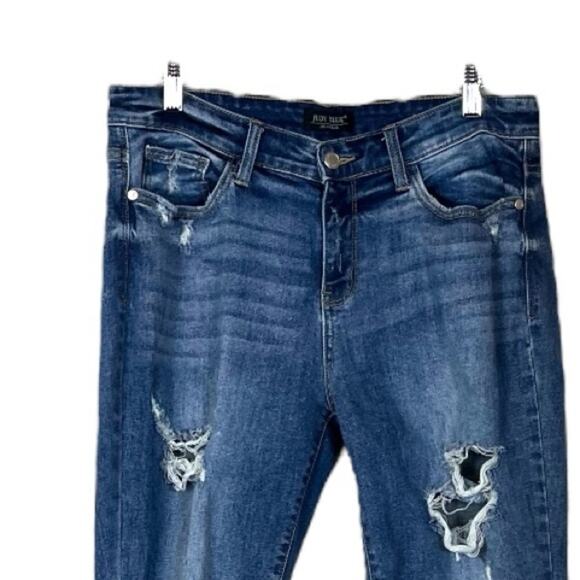 Judy Blue Jeans Boyfriend Fit Dark Wash Distressed Mid Rise Juniors Size 9/29 - Picture 3 of 7